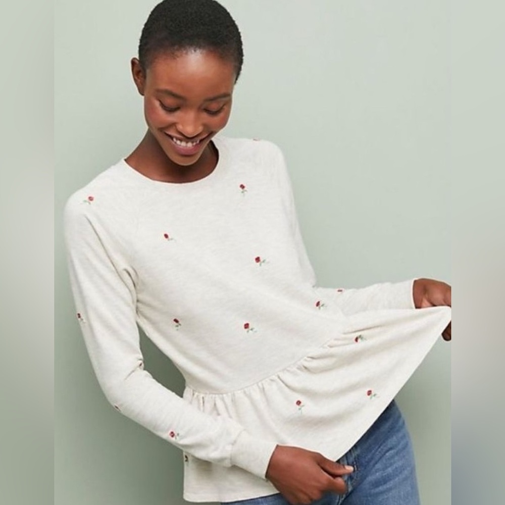 Anthropologie T.La gray sweatshirt Top with Red Floral Accents